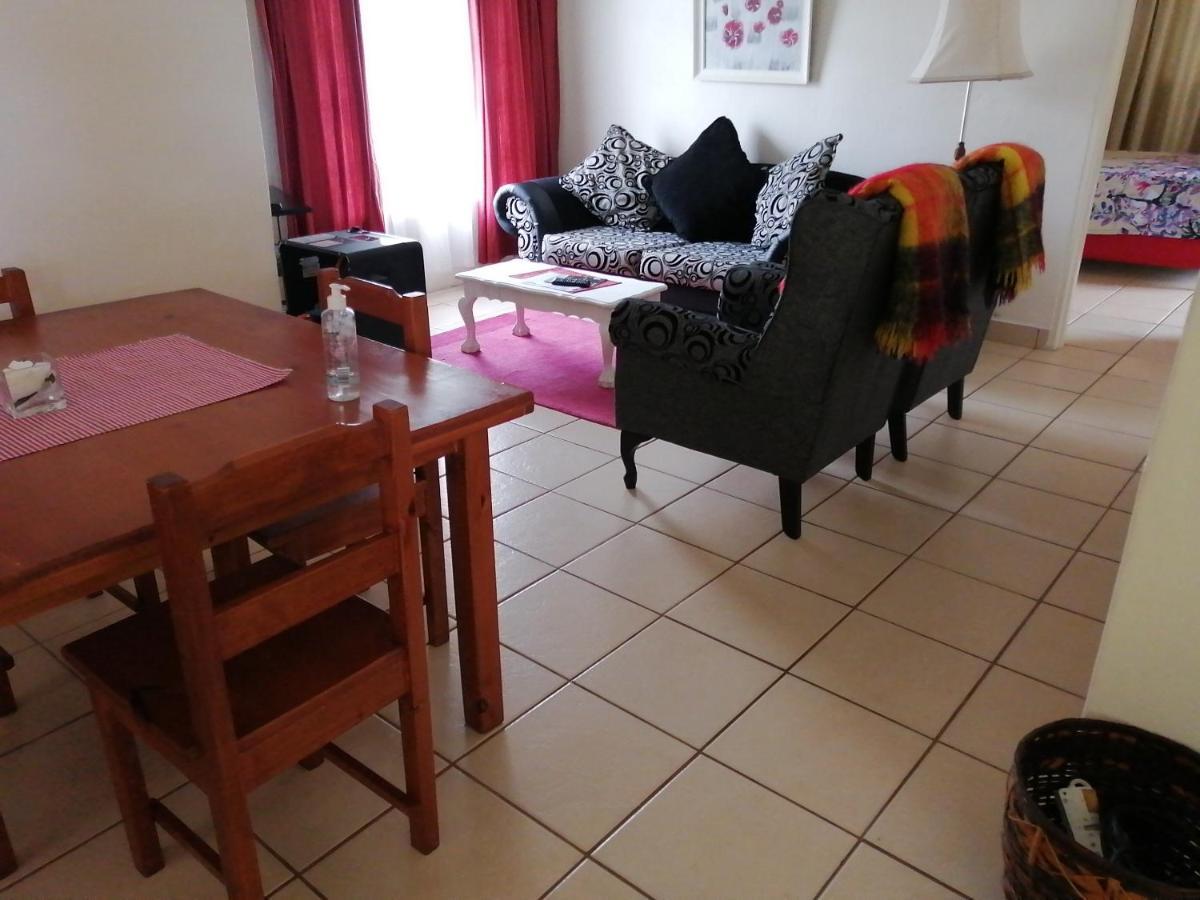 Bed and Breakfast Bell Park Self Catering à Champagne Valley Extérieur photo